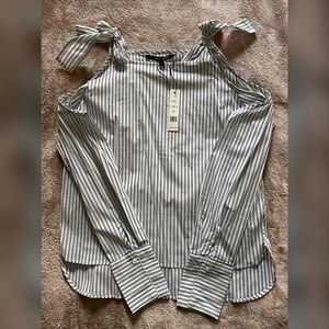 Women’s Cold Shoulder Long Sleeve Top